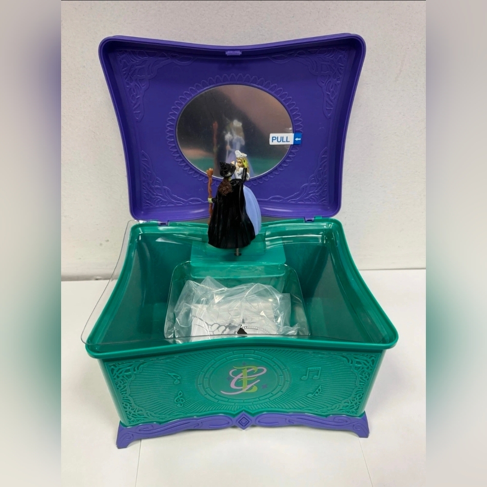 Regal Wicked "For Good" Movie Musical Box Popcorn Bucket - NEW IN PACKAGING